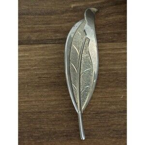 Vintage Gold And Silver Tone Leaf Brooch Pin Costume Jewelry